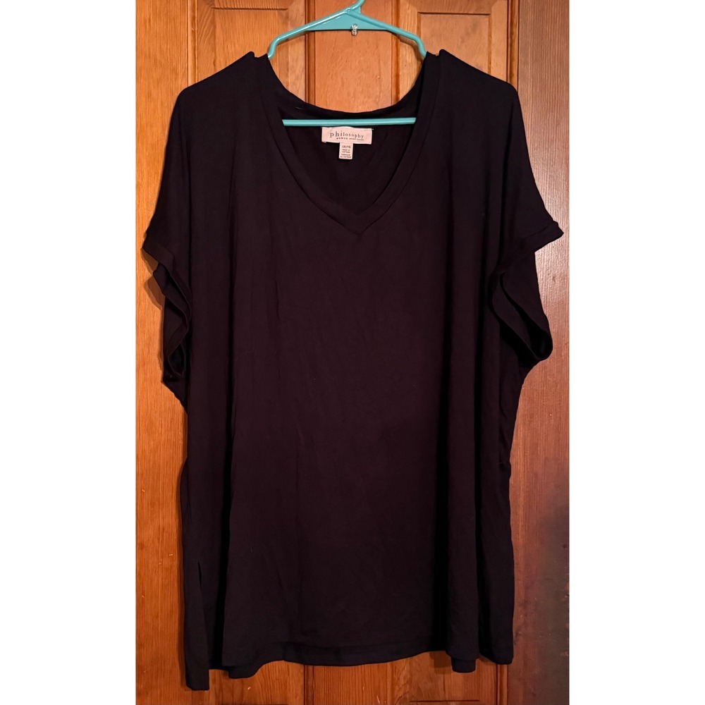Philosophy Republic Clothing Woman Black V-Neck Short Sleeve Top 1X Plus Size